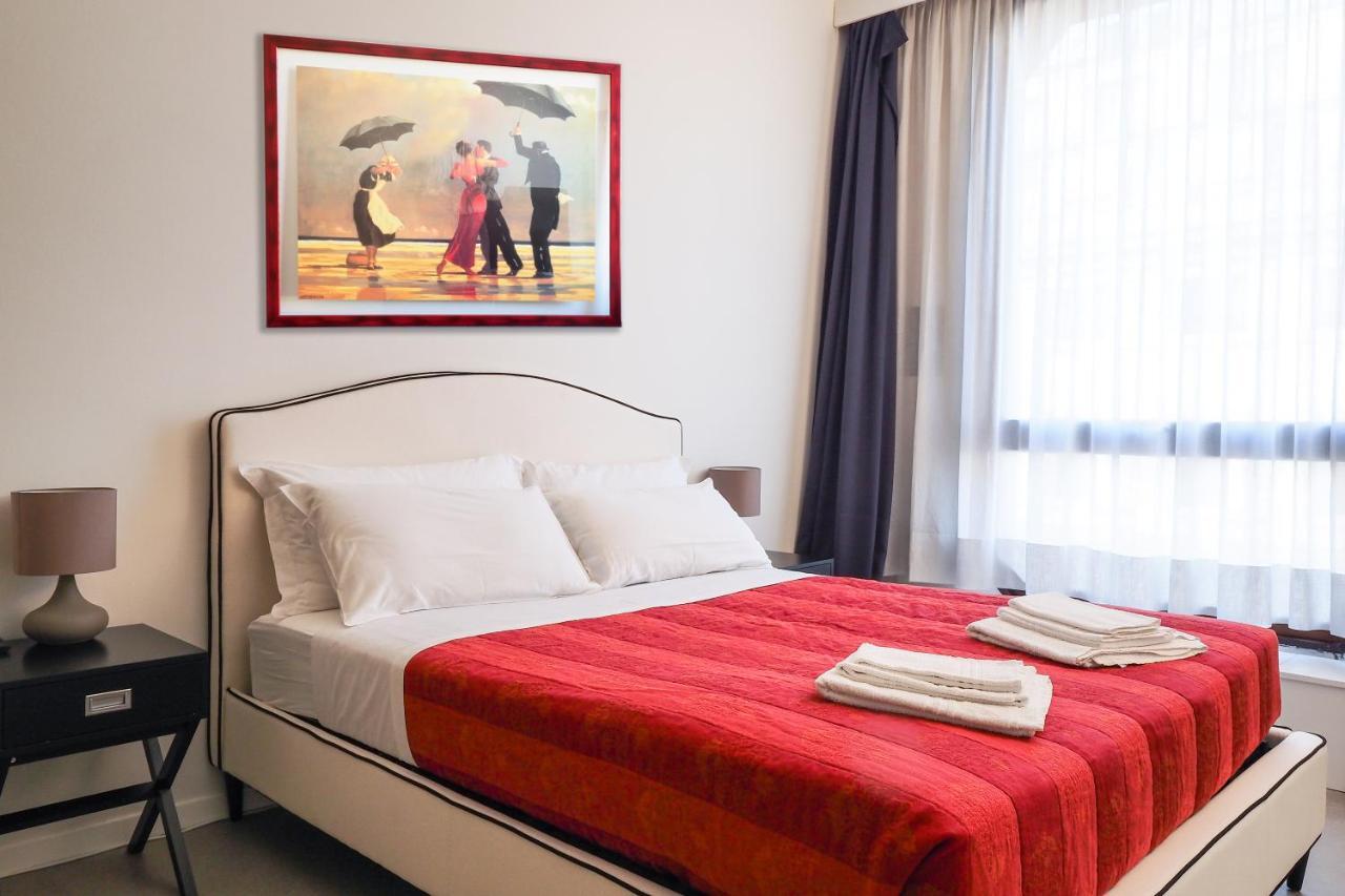 Duomo Luxury Apartment - One Bed Milán Exteriér fotografie