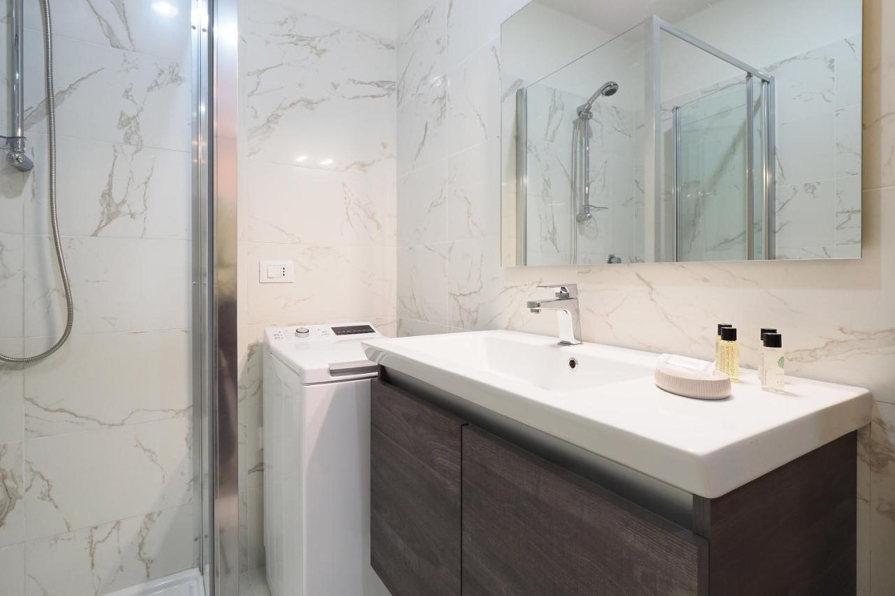 Duomo Luxury Apartment - One Bed Milán Exteriér fotografie