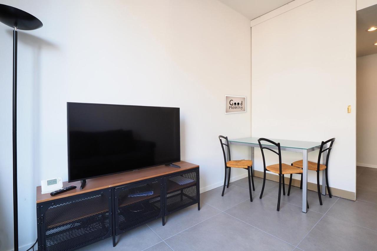 Duomo Luxury Apartment - One Bed Milán Exteriér fotografie
